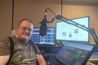 Tom's Total Access with Tom Clements Image